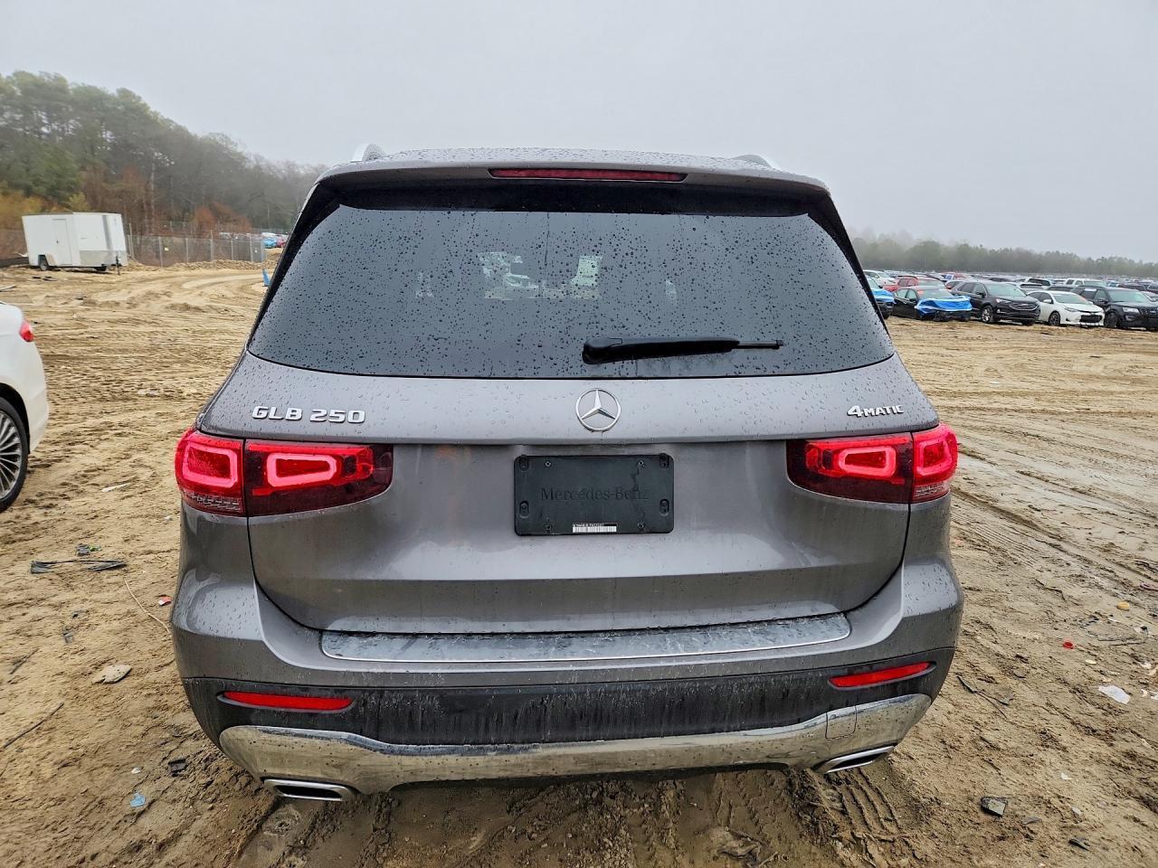 2023 Mercedes-Benz Glb 250 4Matic - zdjęcie 6