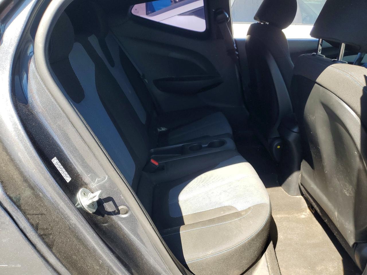 2019 Hyundai Veloster 2.0L - zdjęcie 10