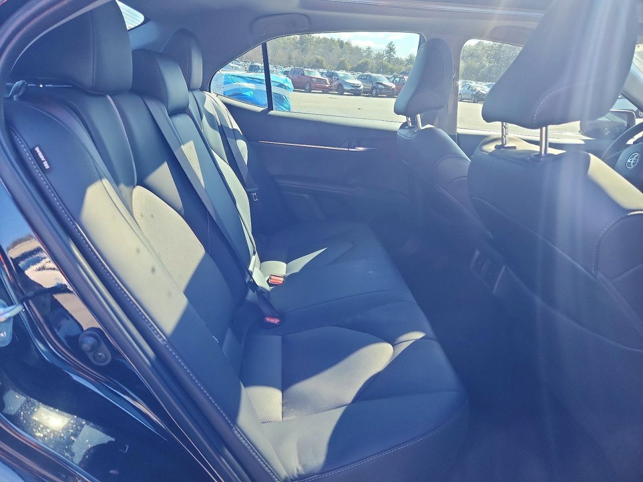 2024 Toyota Camry Xse - zdjęcie 10