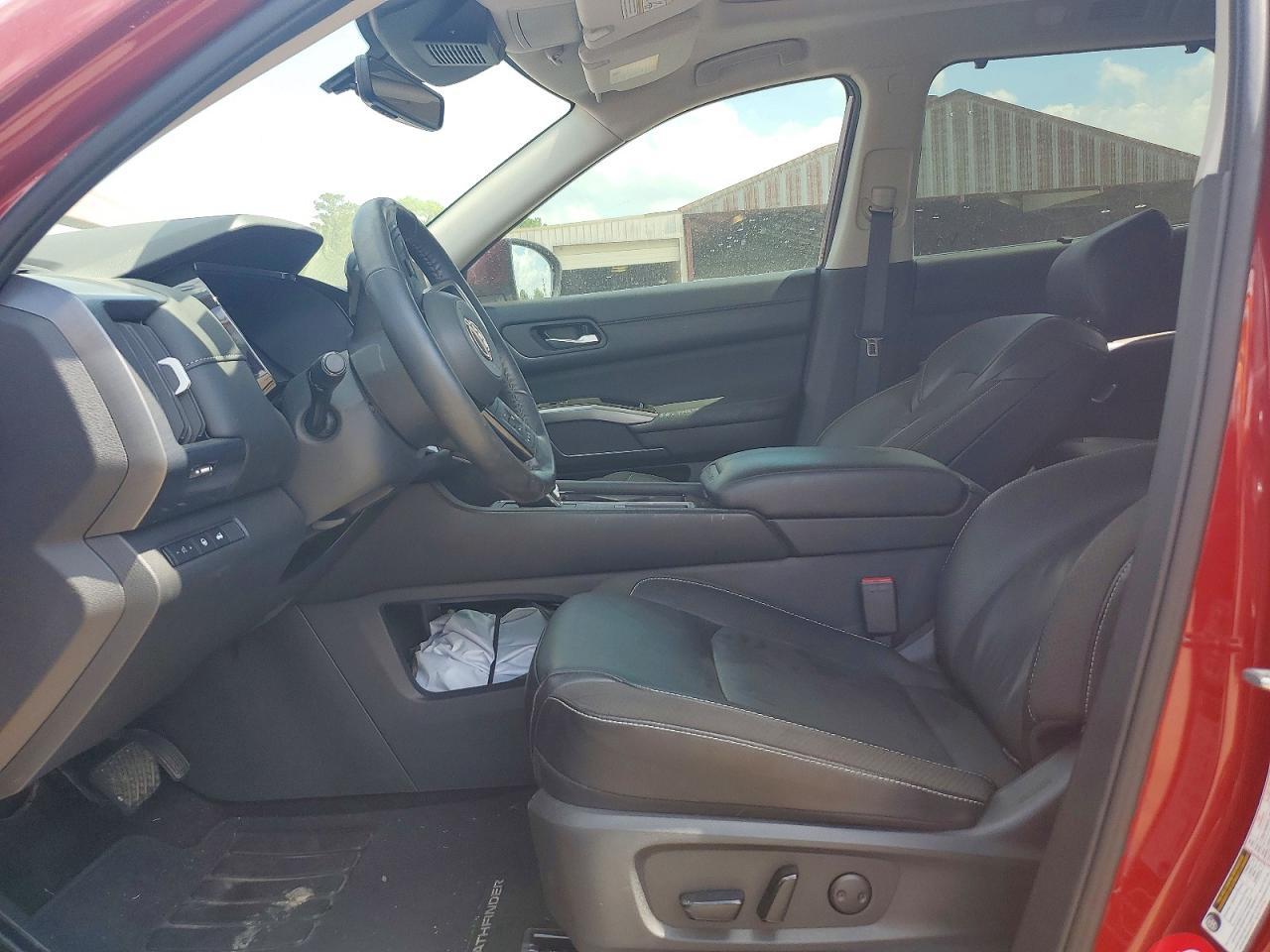2024 Nissan Pathfinder Sl - zdjęcie 7