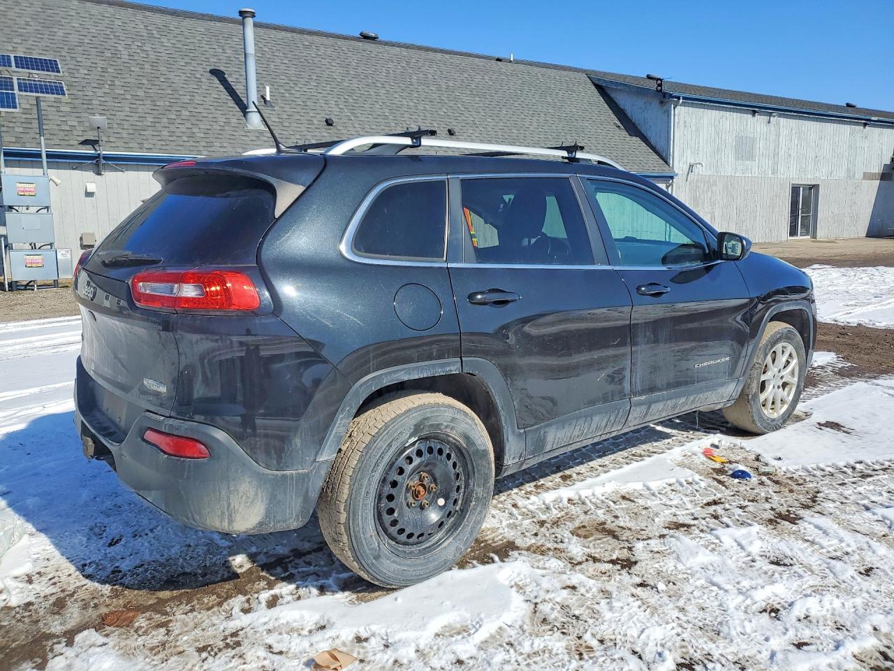 2015 Jeep Cherokee Latitude - zdjęcie 3