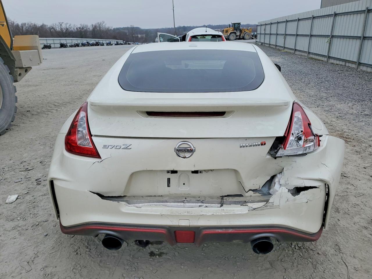 2019 Nissan 370Z Nismo - zdjęcie 6