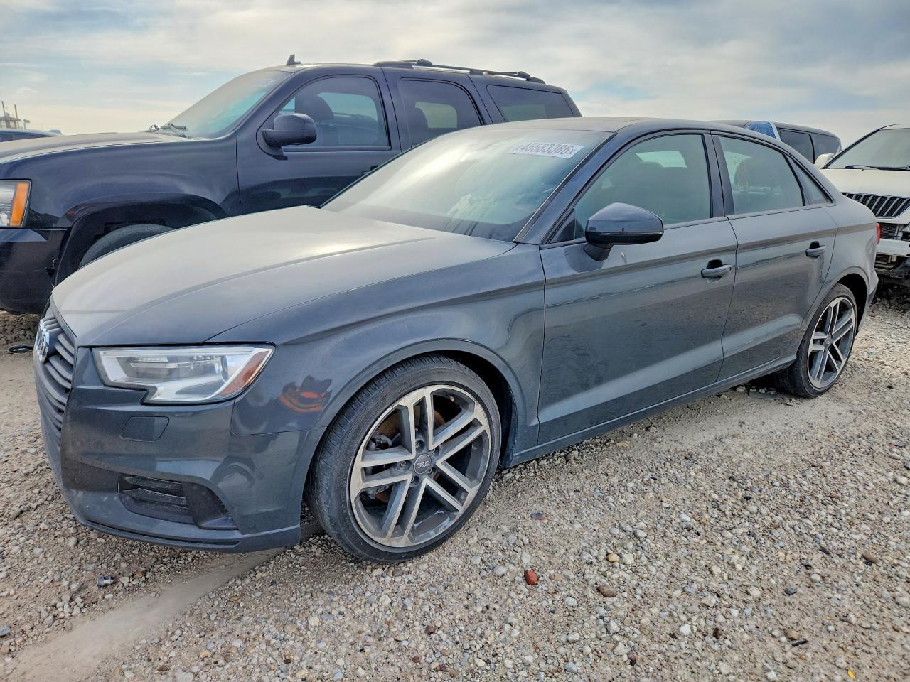 2019 Audi A3 Fwd 4D Sedan Titanium Premium - zdjęcie główne