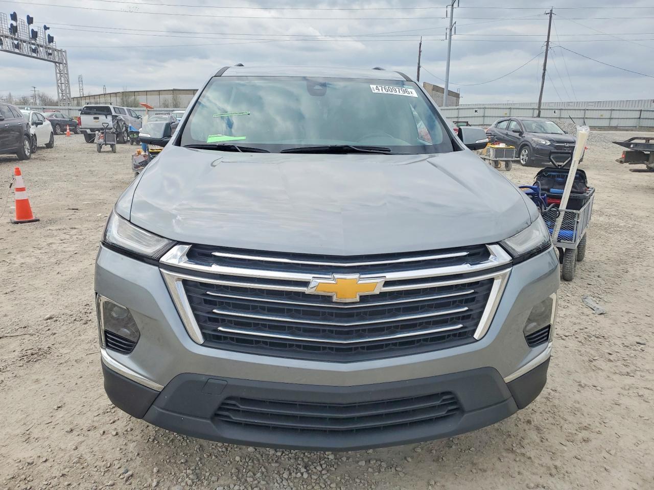 2023 Chevrolet Traverse Lt - zdjęcie 5