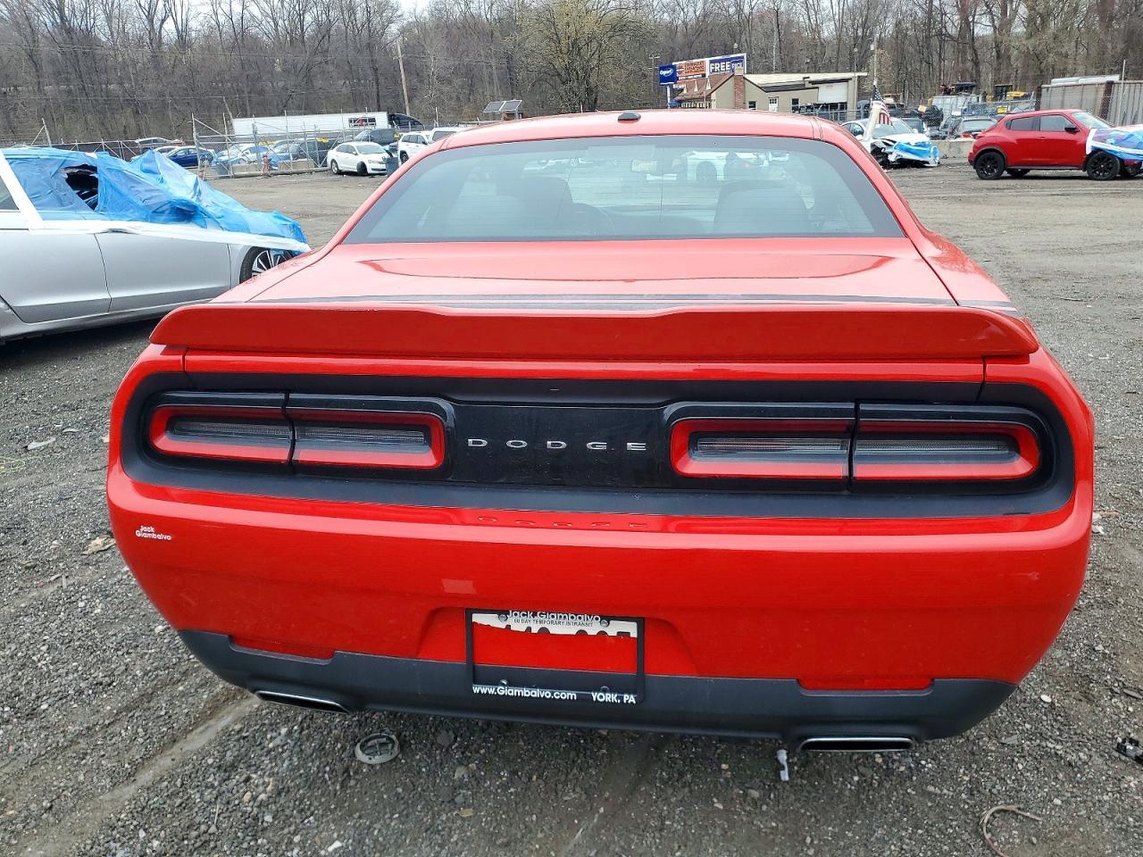 2016 Dodge Challenger Sxt - zdjęcie 10