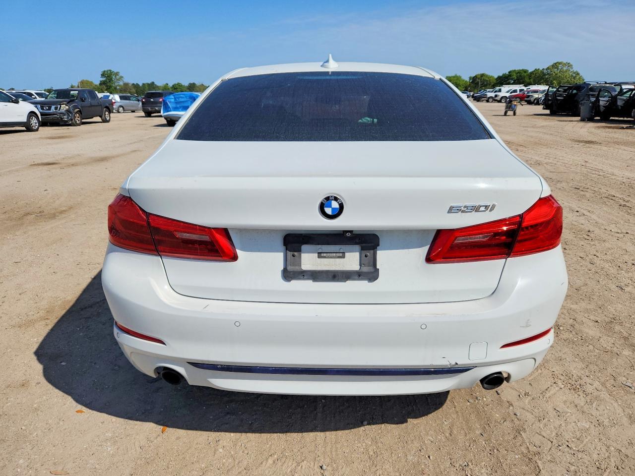 2020 BMW 530 I - zdjęcie 6