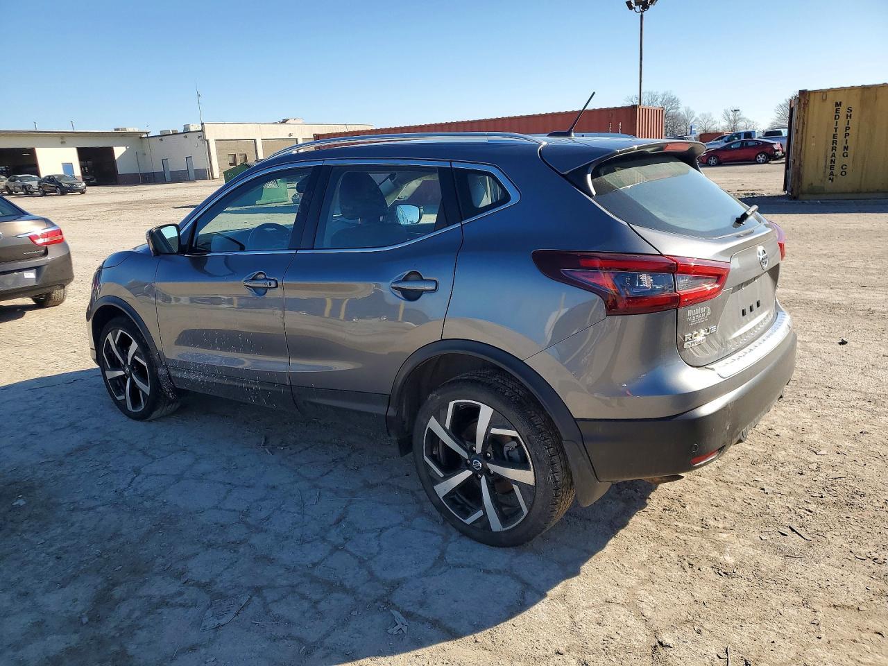 2022 Nissan Rogue Sport Sl - zdjęcie 2