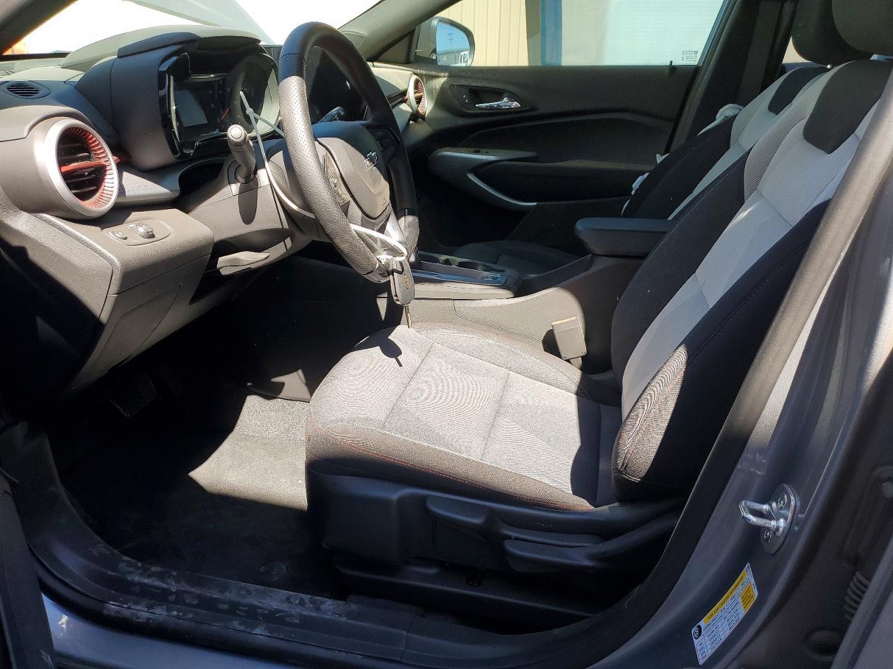 2024 Chevrolet Trax 1Rs - zdjęcie 7