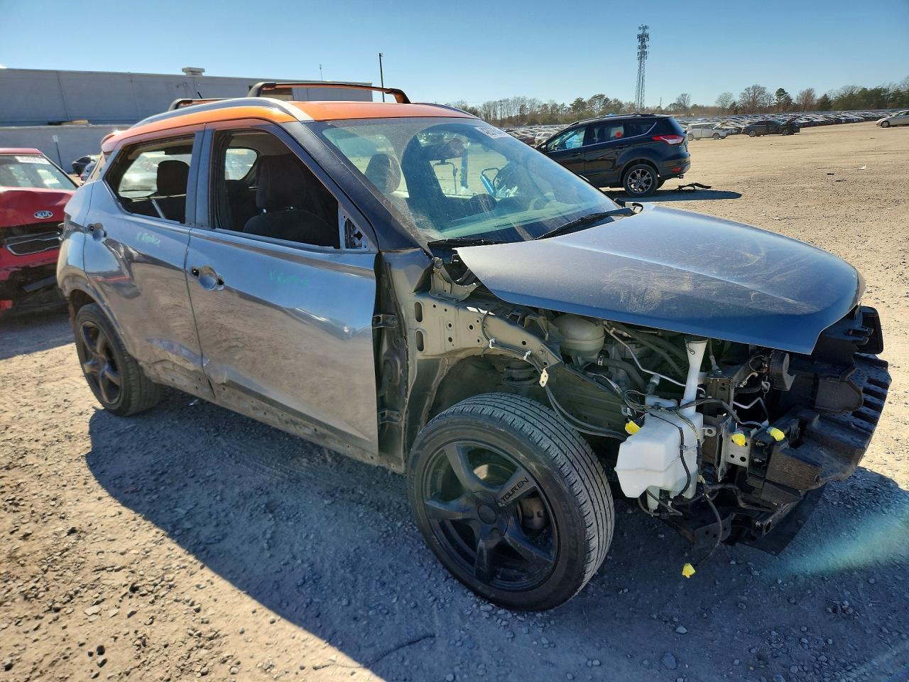 2019 Nissan Kicks Sr - zdjęcie 4