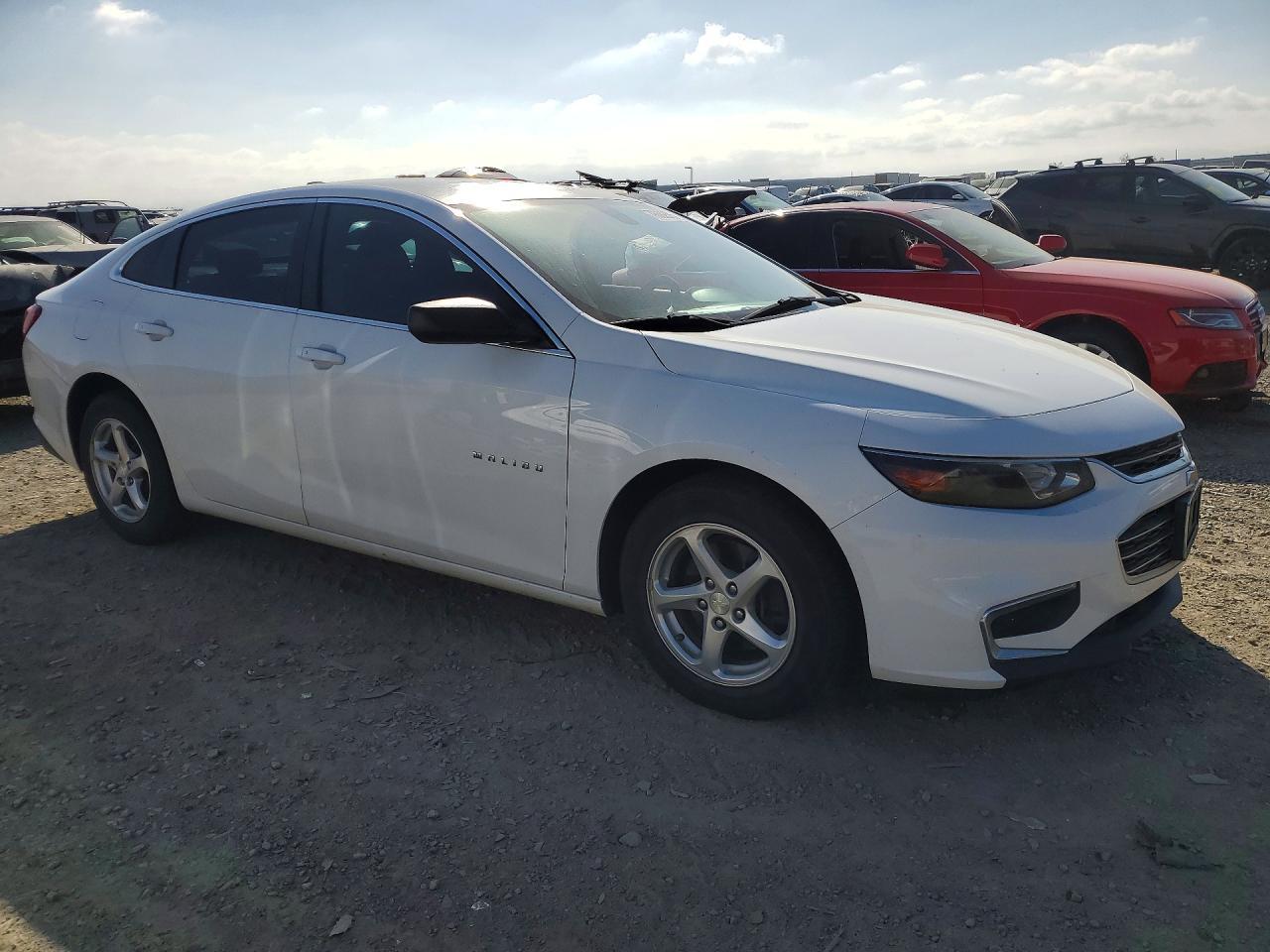 2016 Chevrolet Malibu Ls - zdjęcie 4