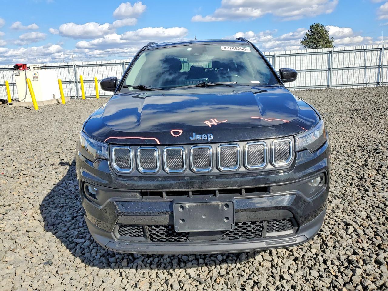 2022 Jeep Compass Latitude - zdjęcie 5