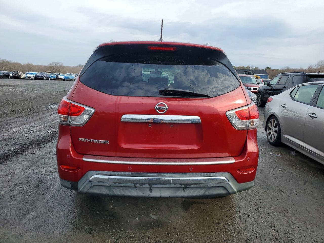 2014 Nissan Pathfinder S - zdjęcie 6