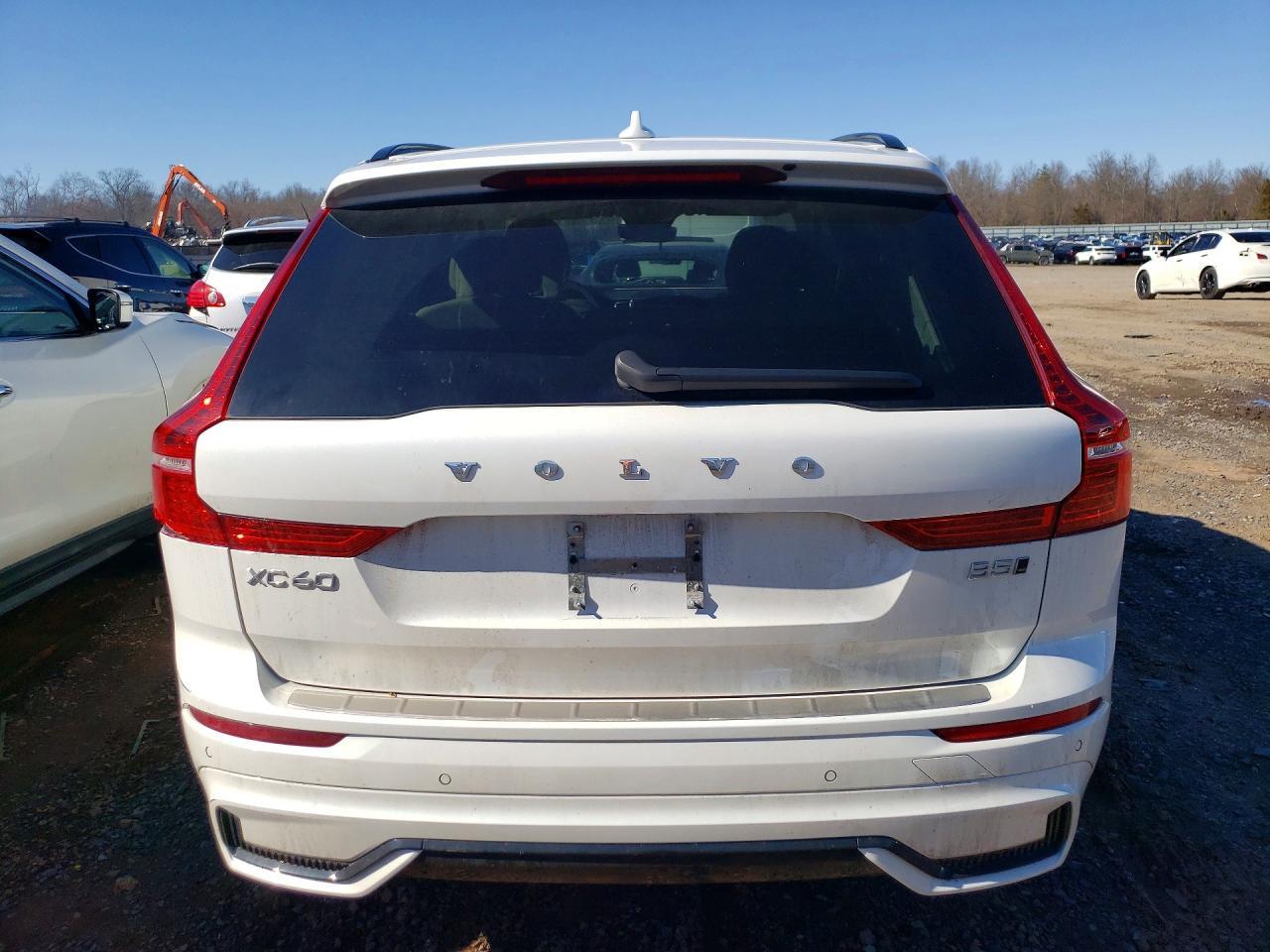 2024 Volvo Xc60 Plus - zdjęcie 6