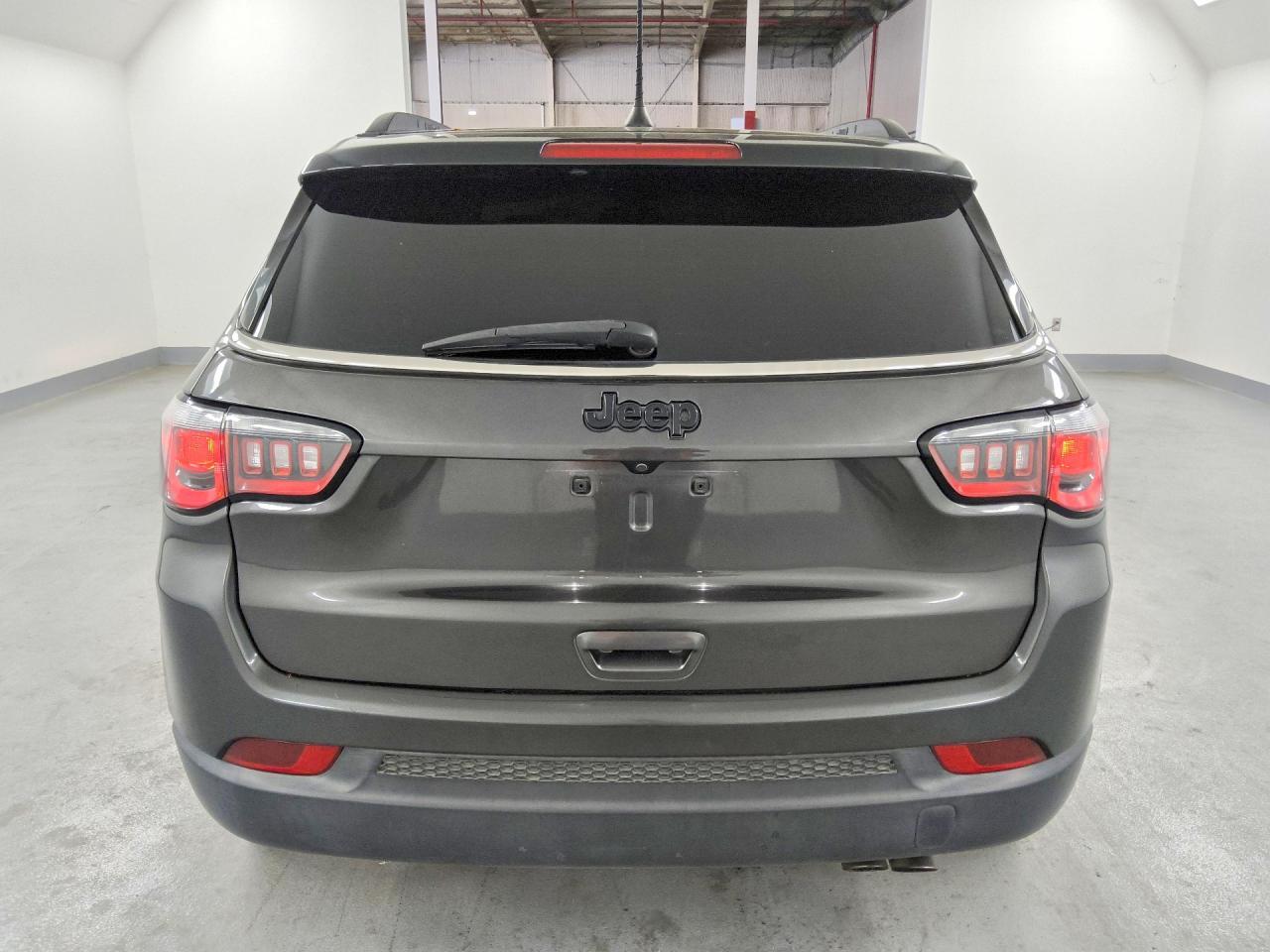 2019 Jeep Compass Latitude - zdjęcie 6