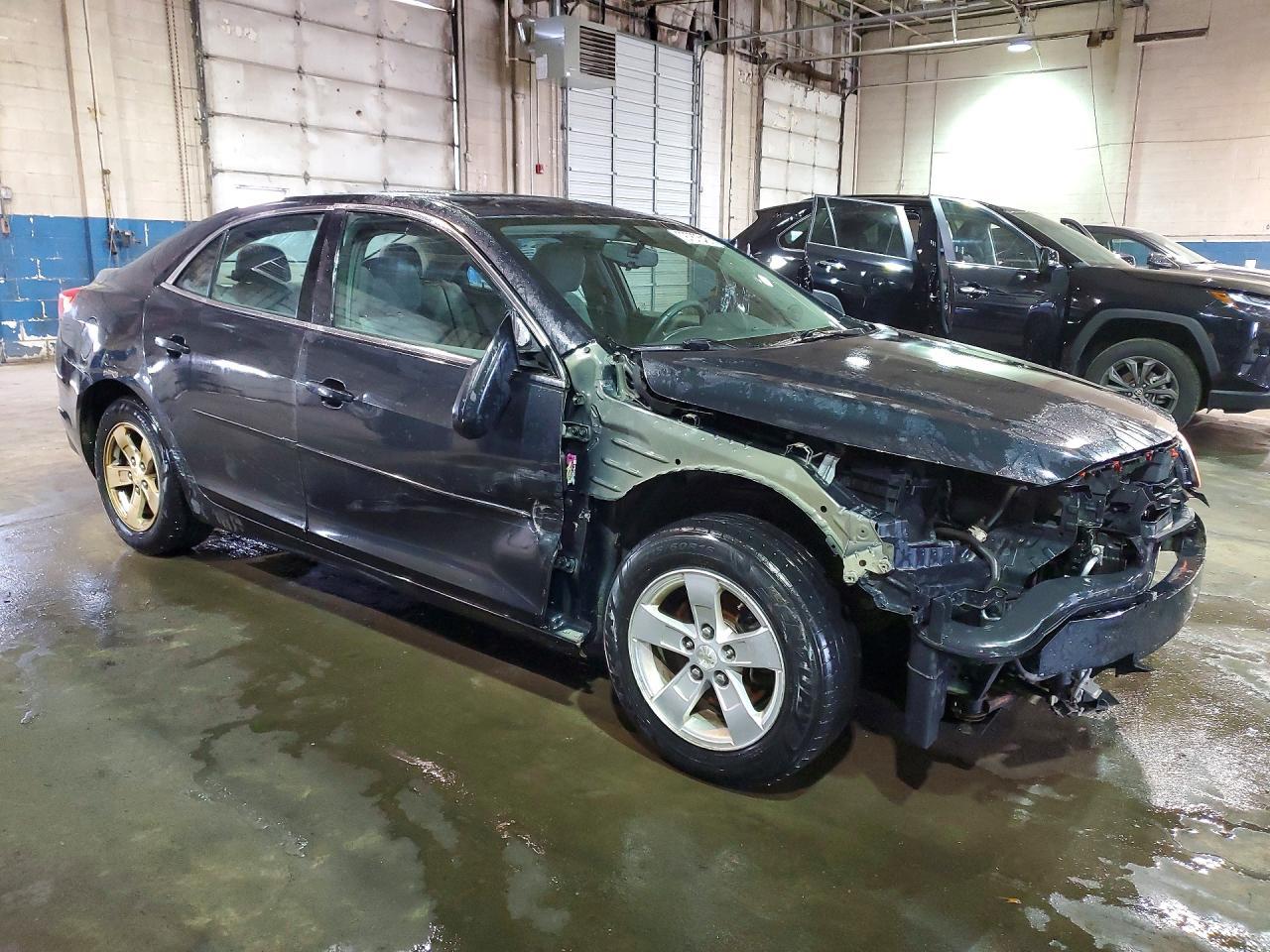 2013 Chevrolet Malibu Ls - zdjęcie 4