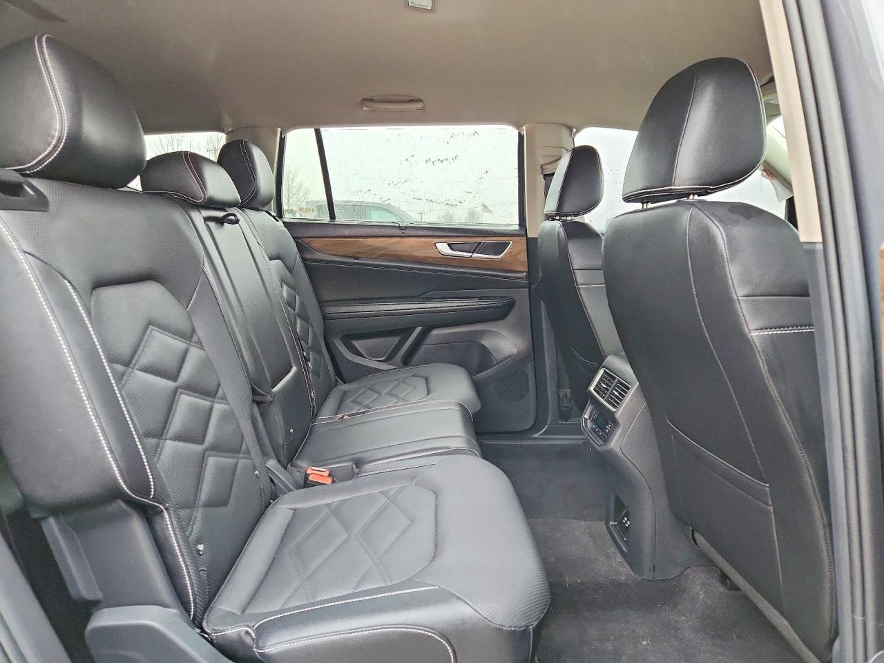 2025 Volkswagen Atlas Se - zdjęcie 11