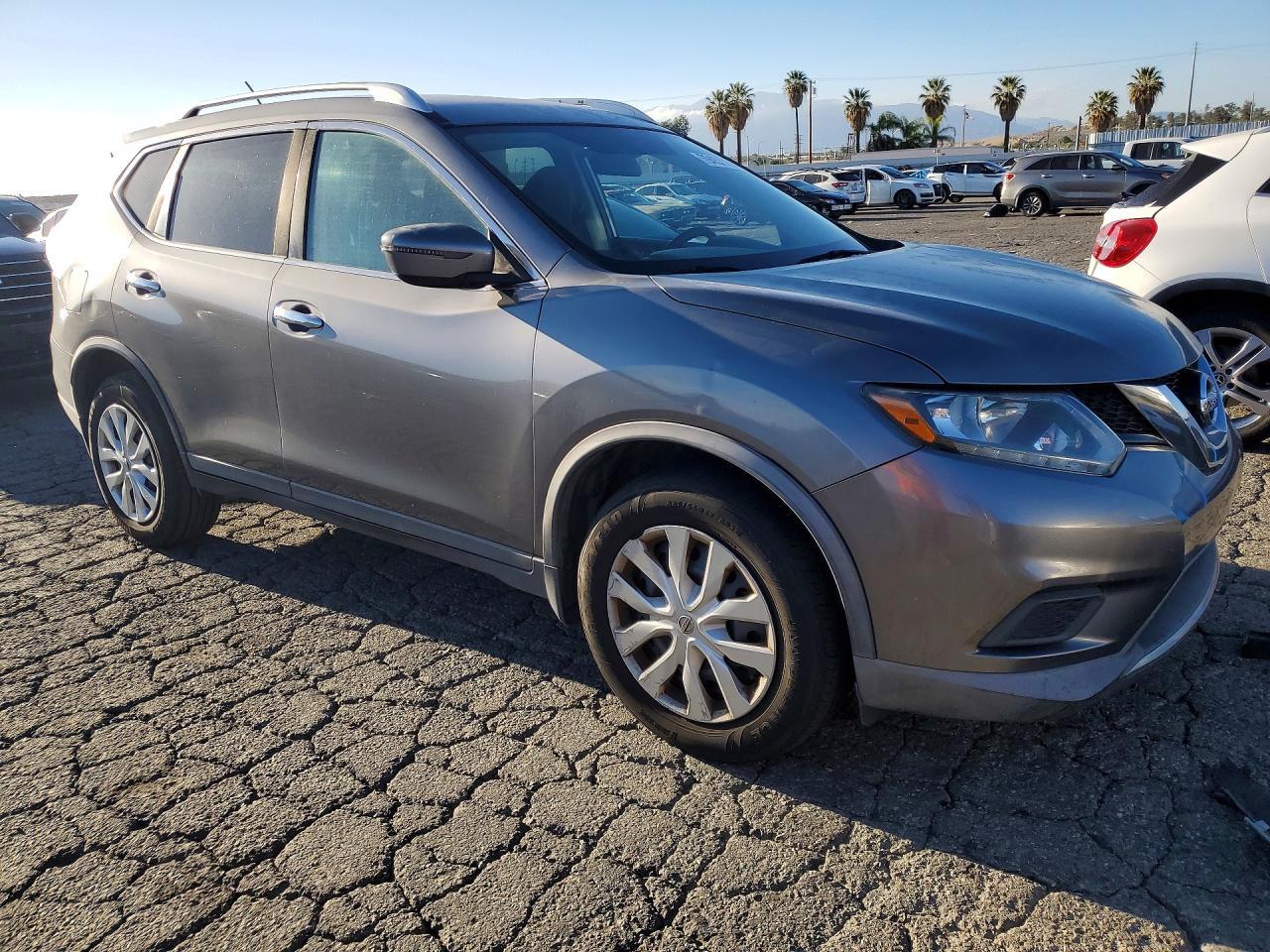 2016 Nissan Rogue S - zdjęcie 4