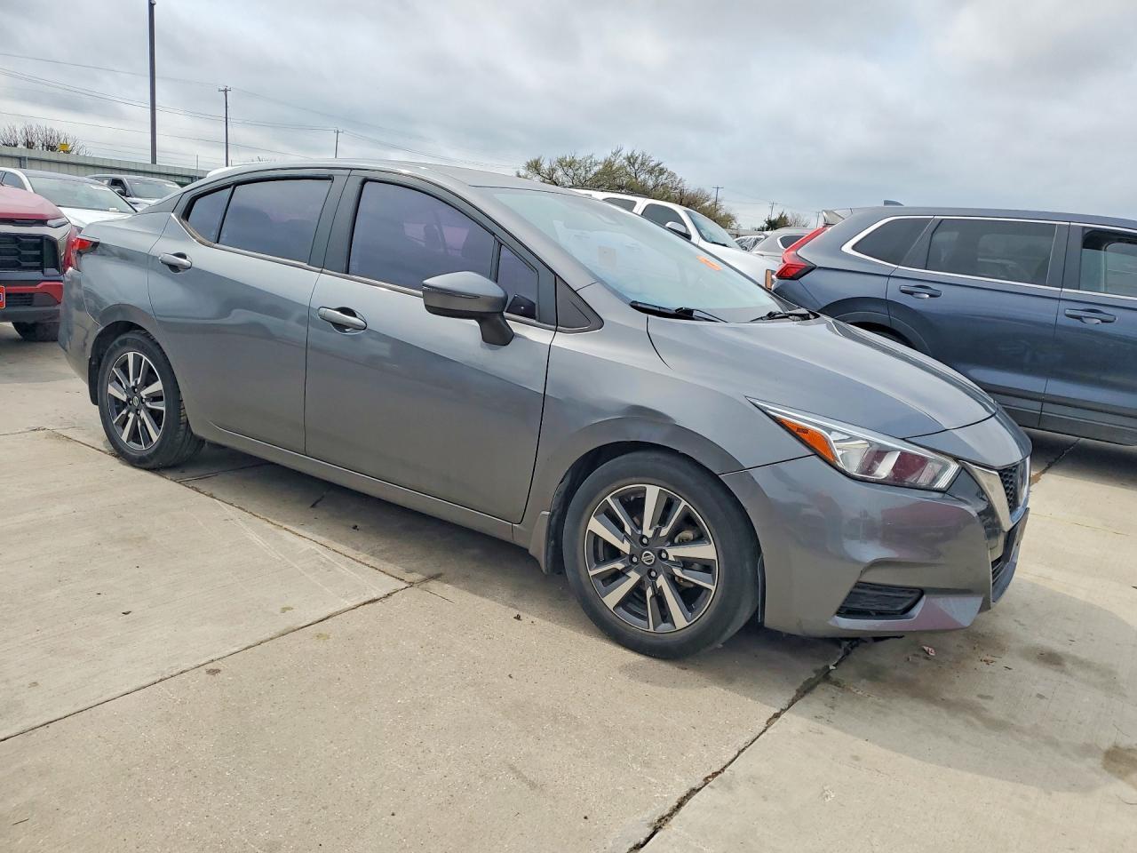 2020 Nissan Versa Sv - zdjęcie 4