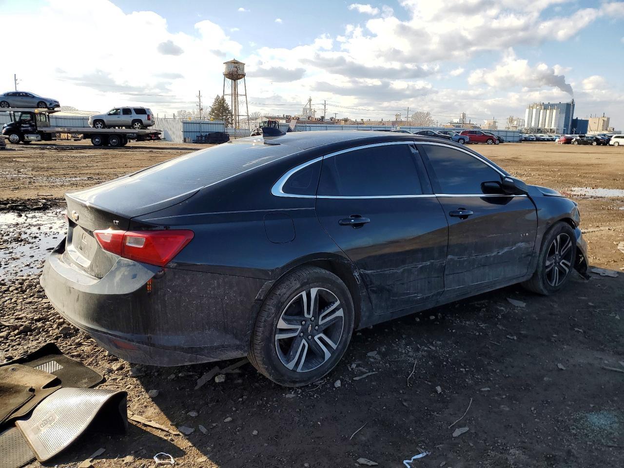2017 Chevrolet Malibu Lt - zdjęcie 3