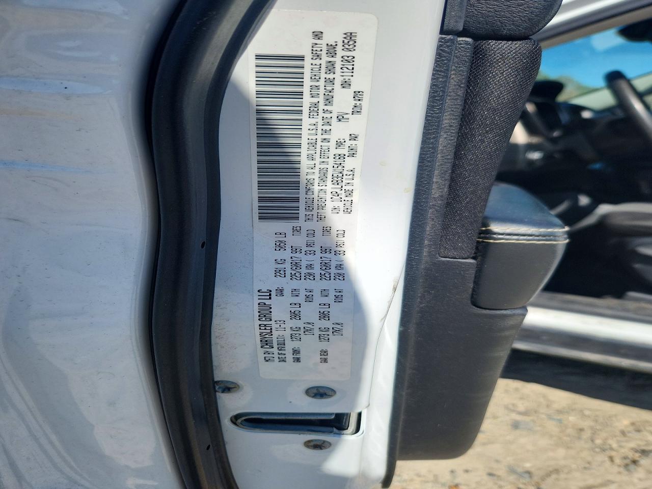 2014 Jeep Cherokee Sport - zdjęcie 14