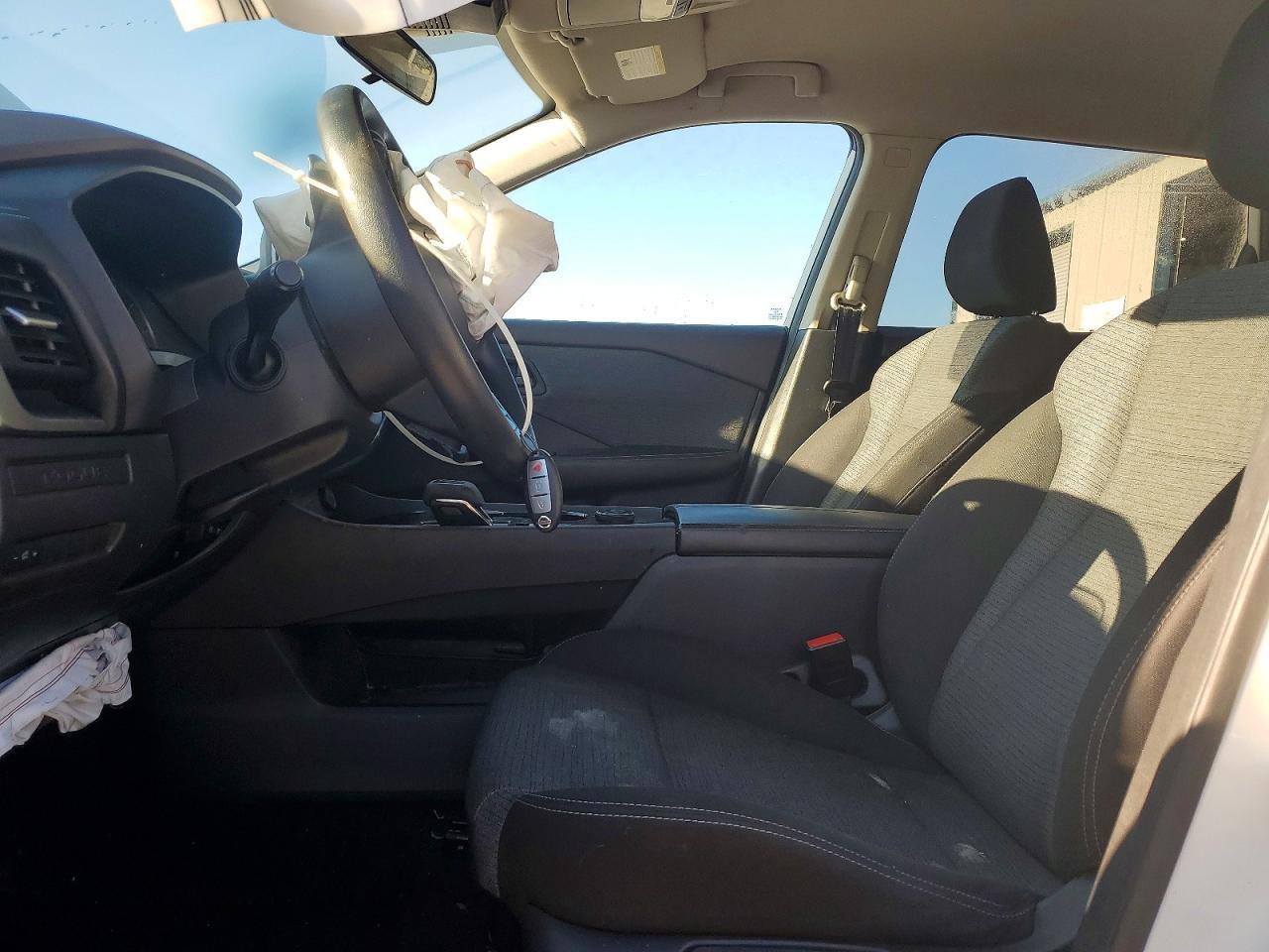 2021 Nissan Rogue S - zdjęcie 7