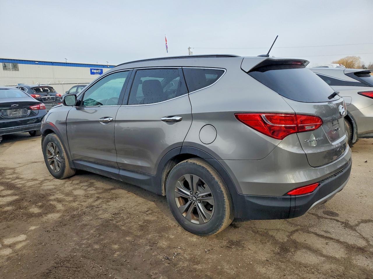 2014 Hyundai Santa Fe Sport 2.4L - zdjęcie 2