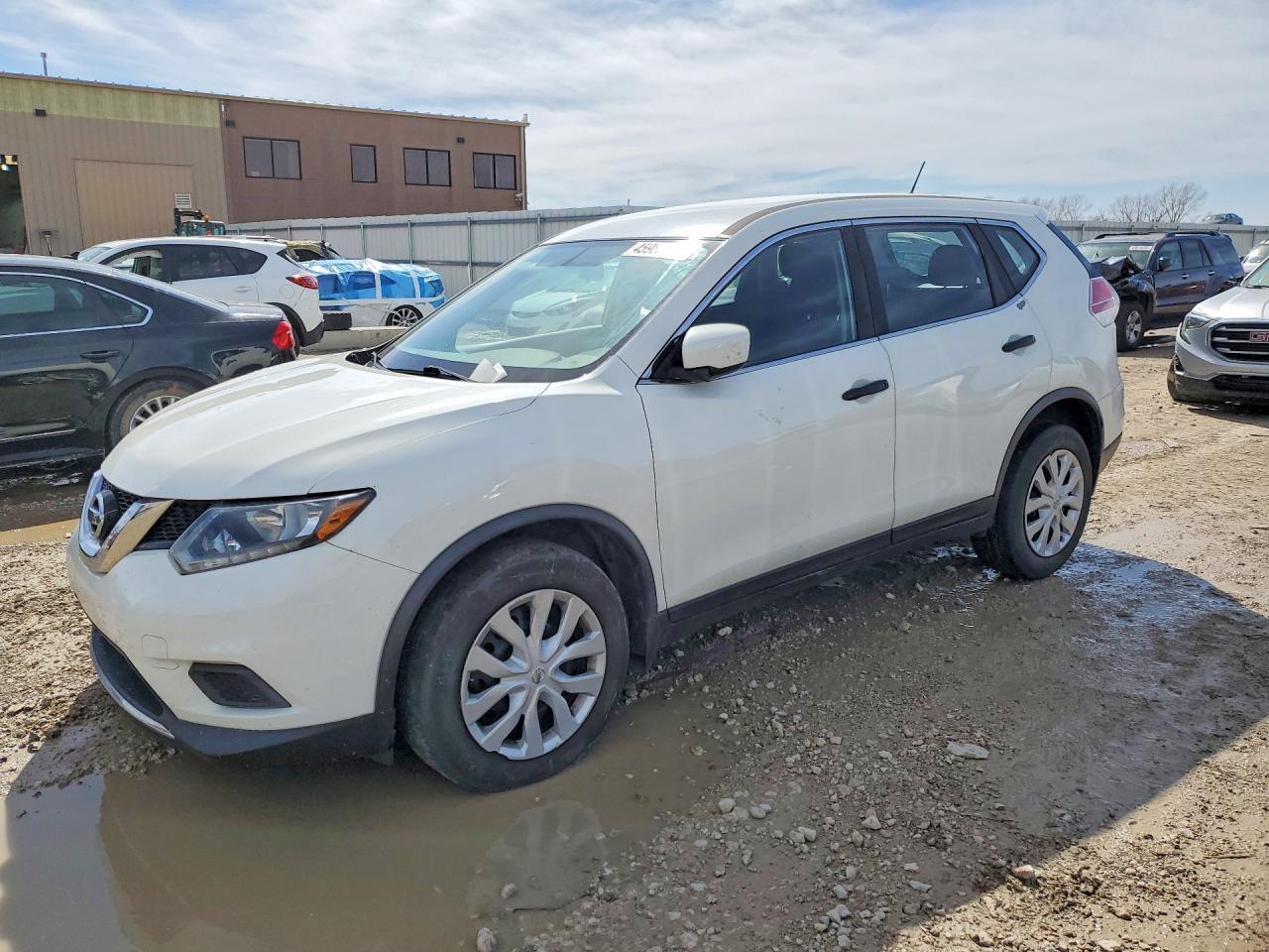 2016 Nissan Rogue S - zdjęcie główne