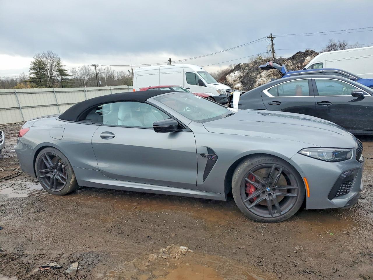 2024 BMW M8 - zdjęcie 4