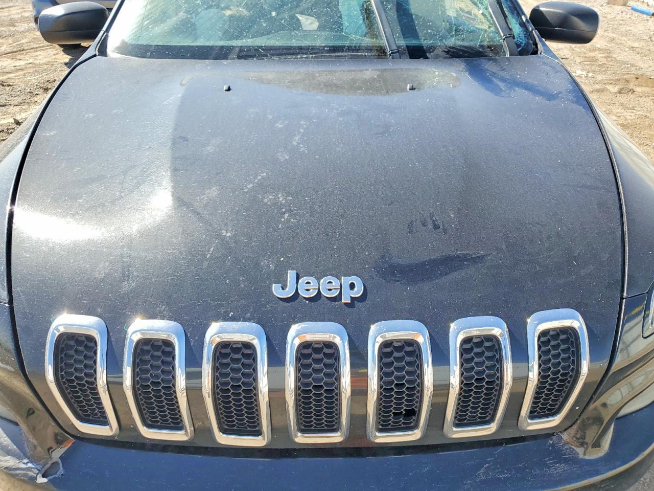 2016 Jeep Cherokee Sport - zdjęcie 12