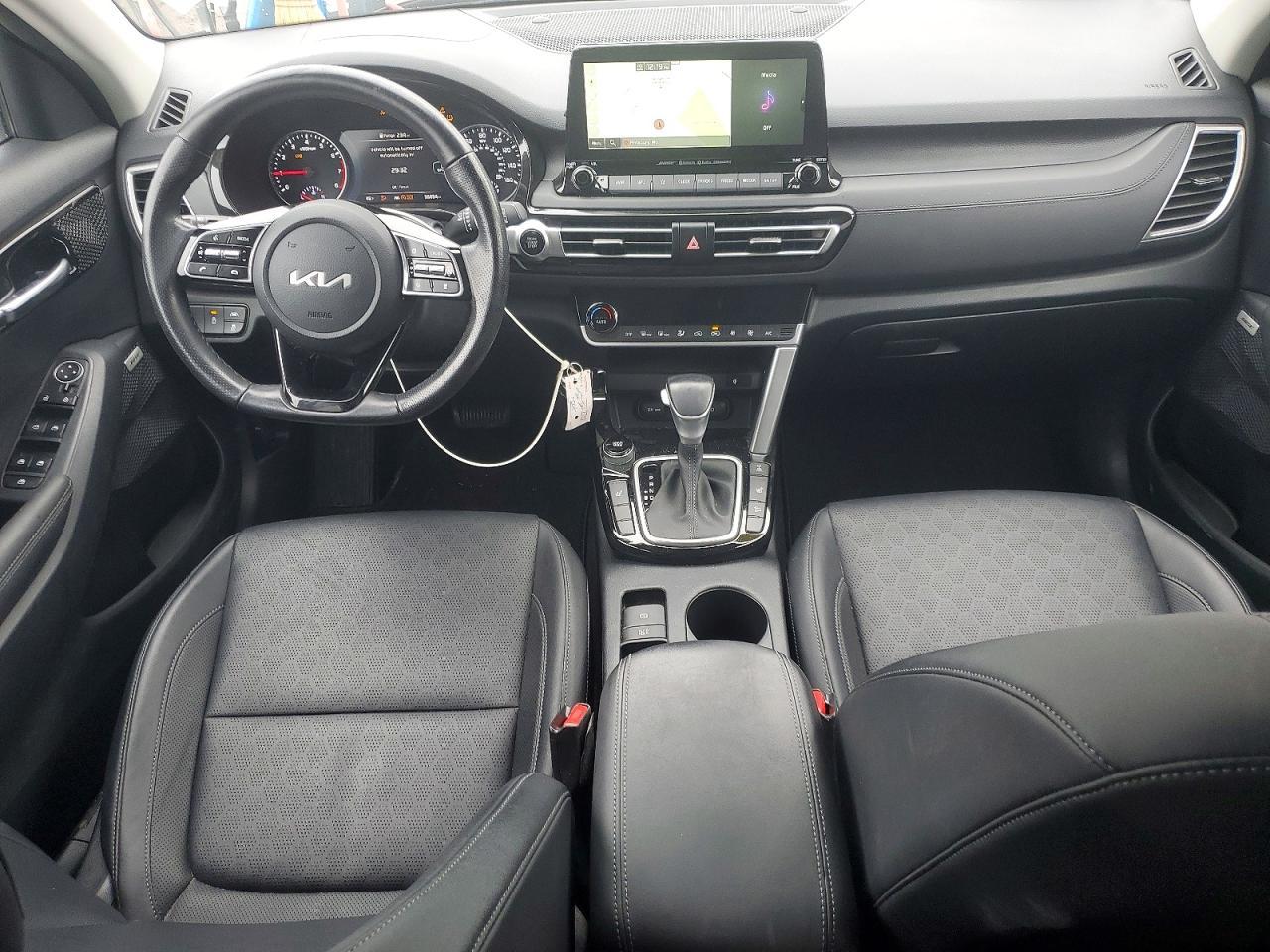 2023 Kia Seltos Sx - zdjęcie 8