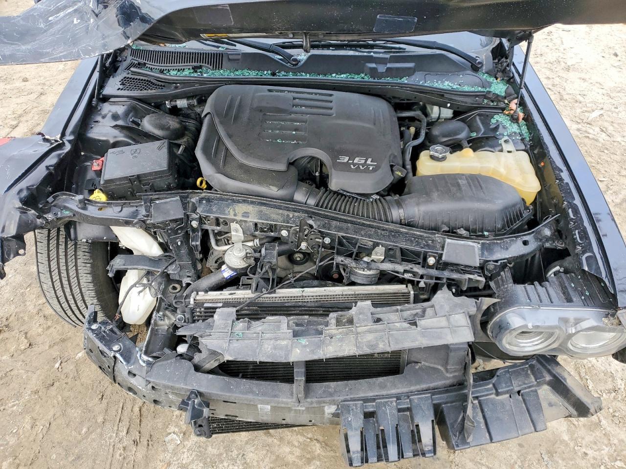 2016 Dodge Challenger Sxt - zdjęcie 11