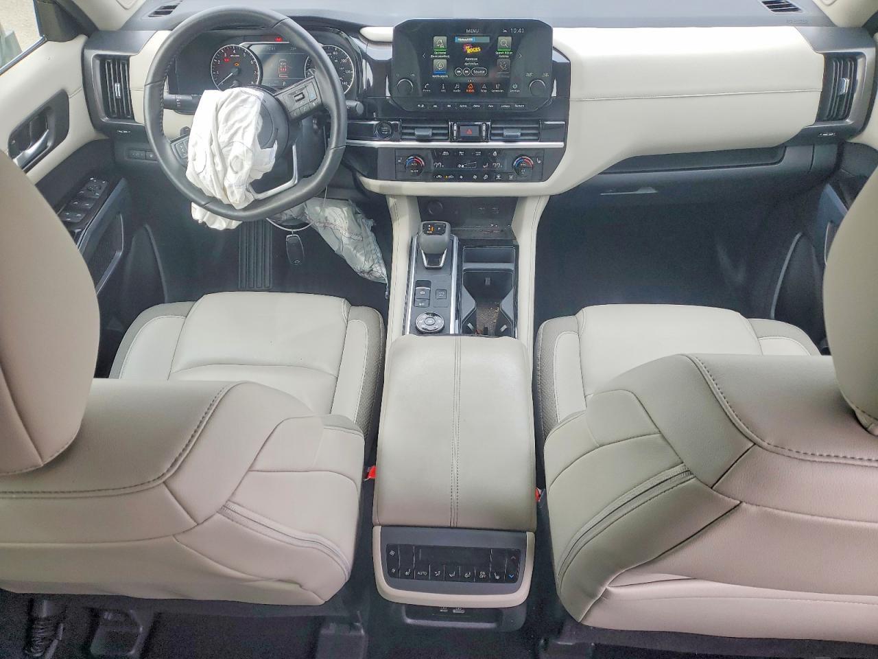 2025 Nissan Pathfinder Sl - zdjęcie 8