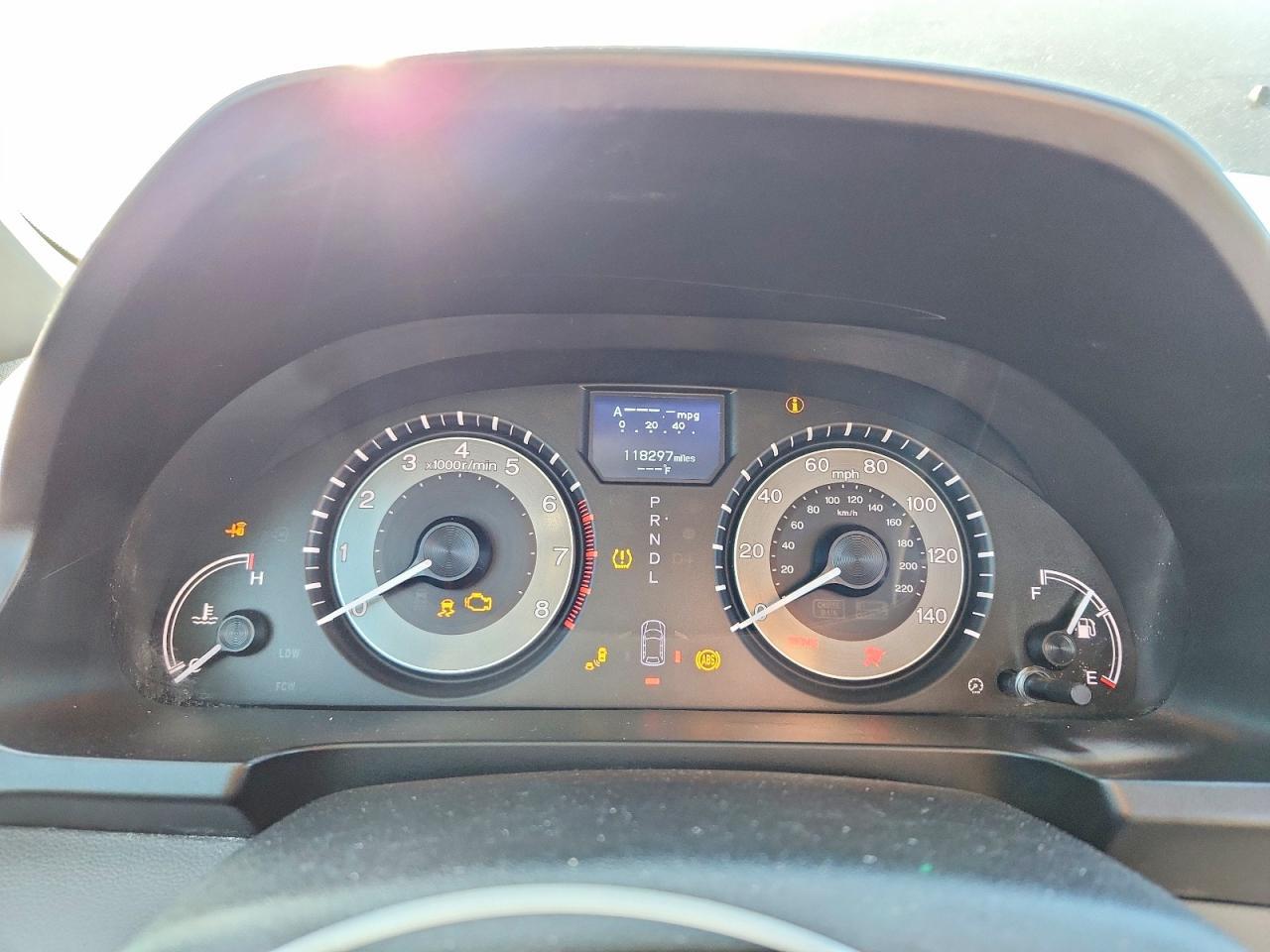 2014 Honda Odyssey Touring - zdjęcie 9
