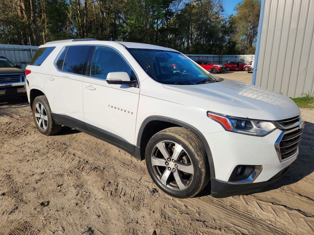 2018 Chevrolet Traverse Lt - zdjęcie 4