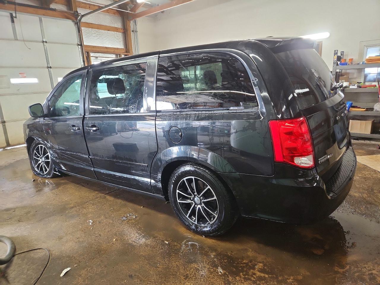2014 Dodge Grand Caravan Sxt - zdjęcie 2