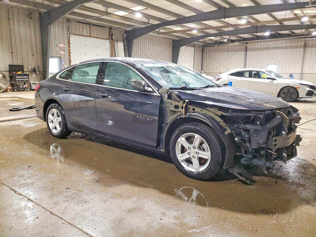 2023 Chevrolet Malibu Lt - zdjęcie 4