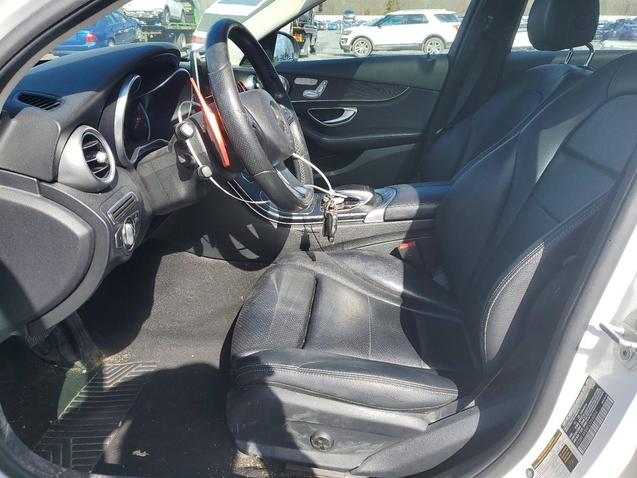 2015 Mercedes-Benz C 300 4Matic - zdjęcie 7