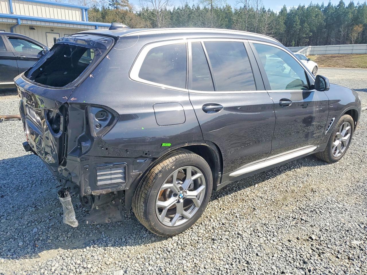 2024 BMW X3 xDrive30I - zdjęcie 3