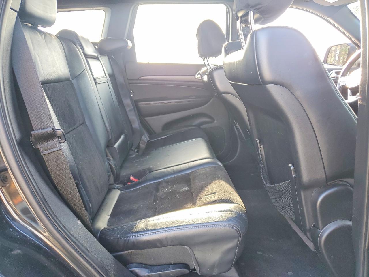 2015 Jeep Grand Cherokee Laredo - zdjęcie 11