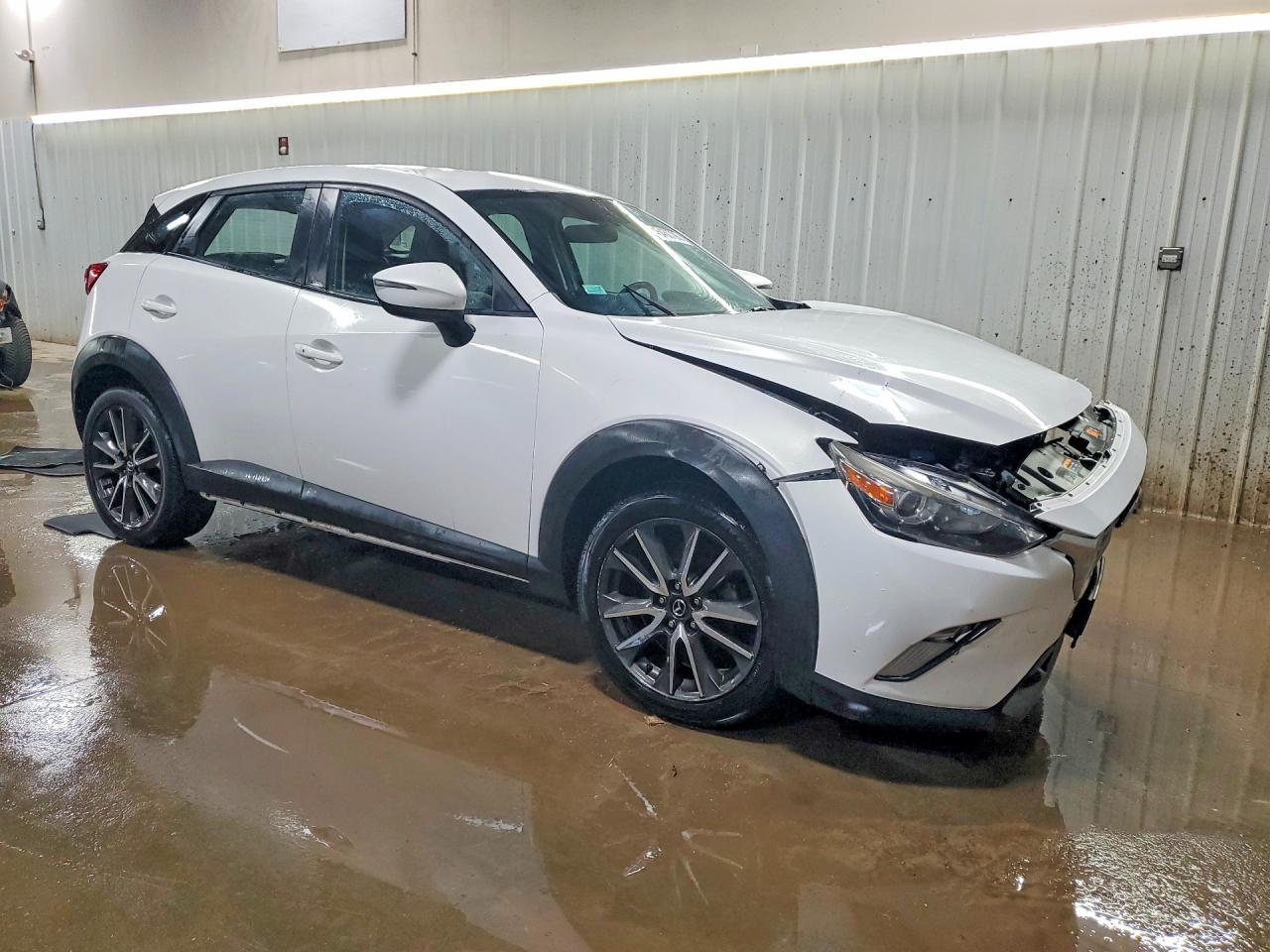 2017 Mazda Cx-3 Touring - zdjęcie 4