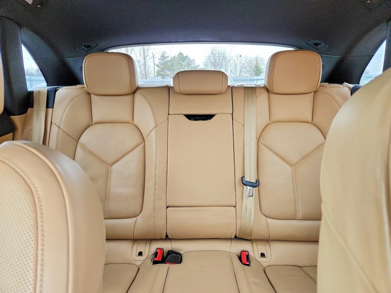 2018 Porsche Macan S - zdjęcie 10