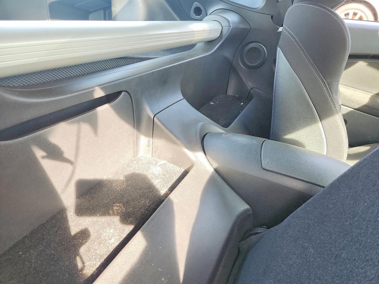 2020 Nissan 370Z Base - zdjęcie 10