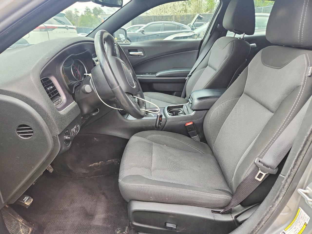 2016 Dodge Charger Se - zdjęcie 7