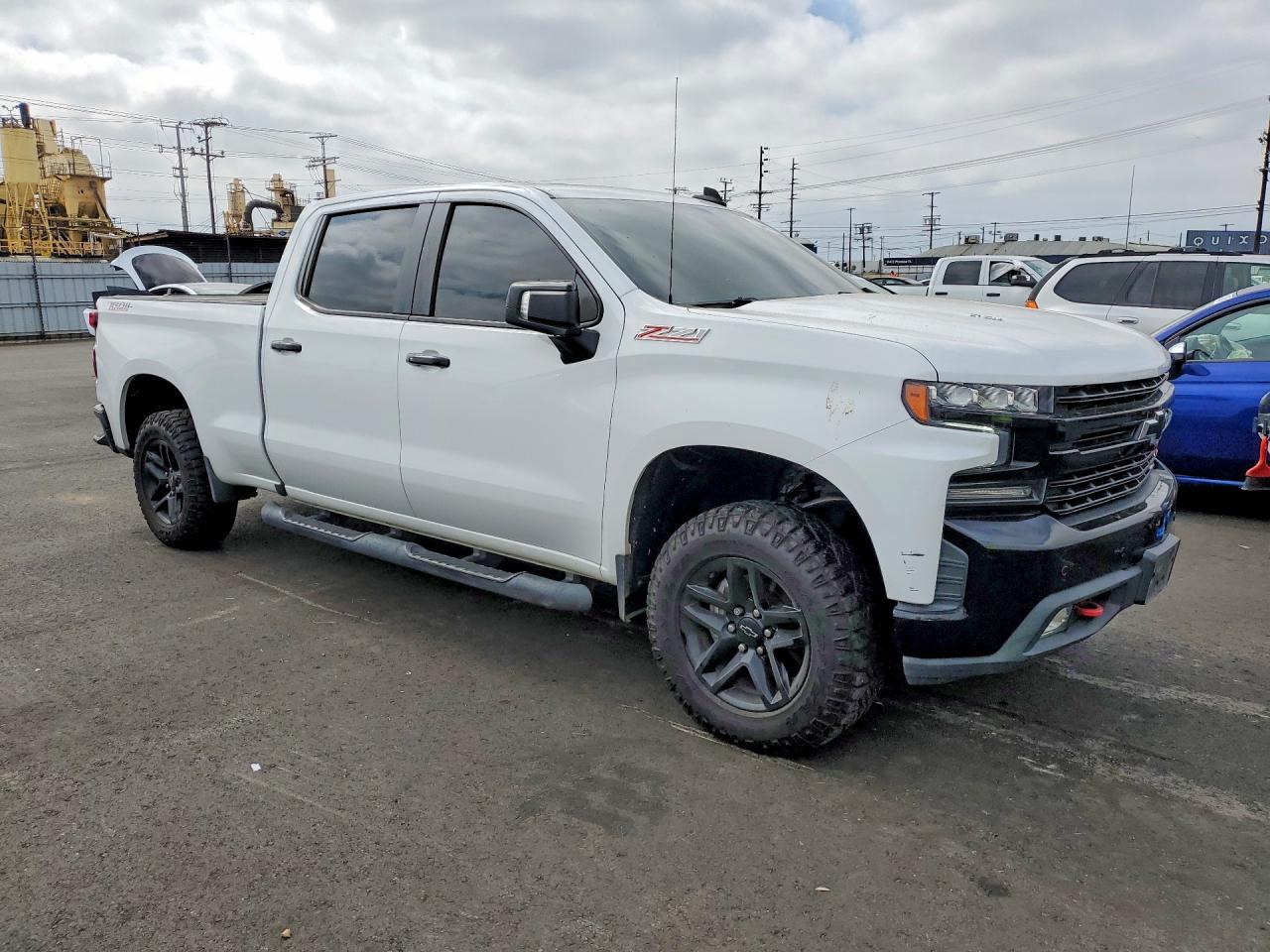 2021 Chevrolet Silverado K1500 Lt Trail Boss - zdjęcie 4