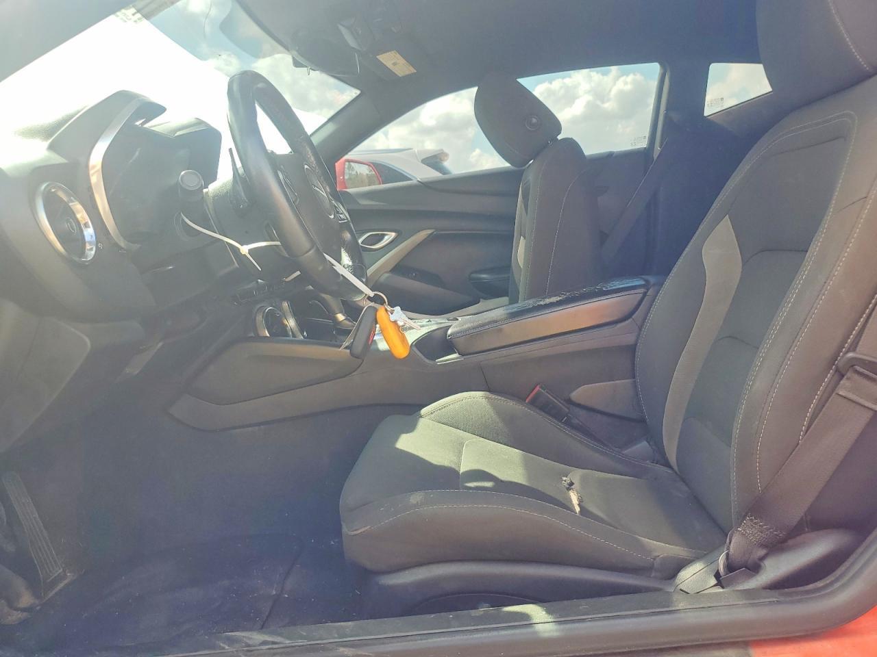 2019 Chevrolet Camaro Ls - zdjęcie 7