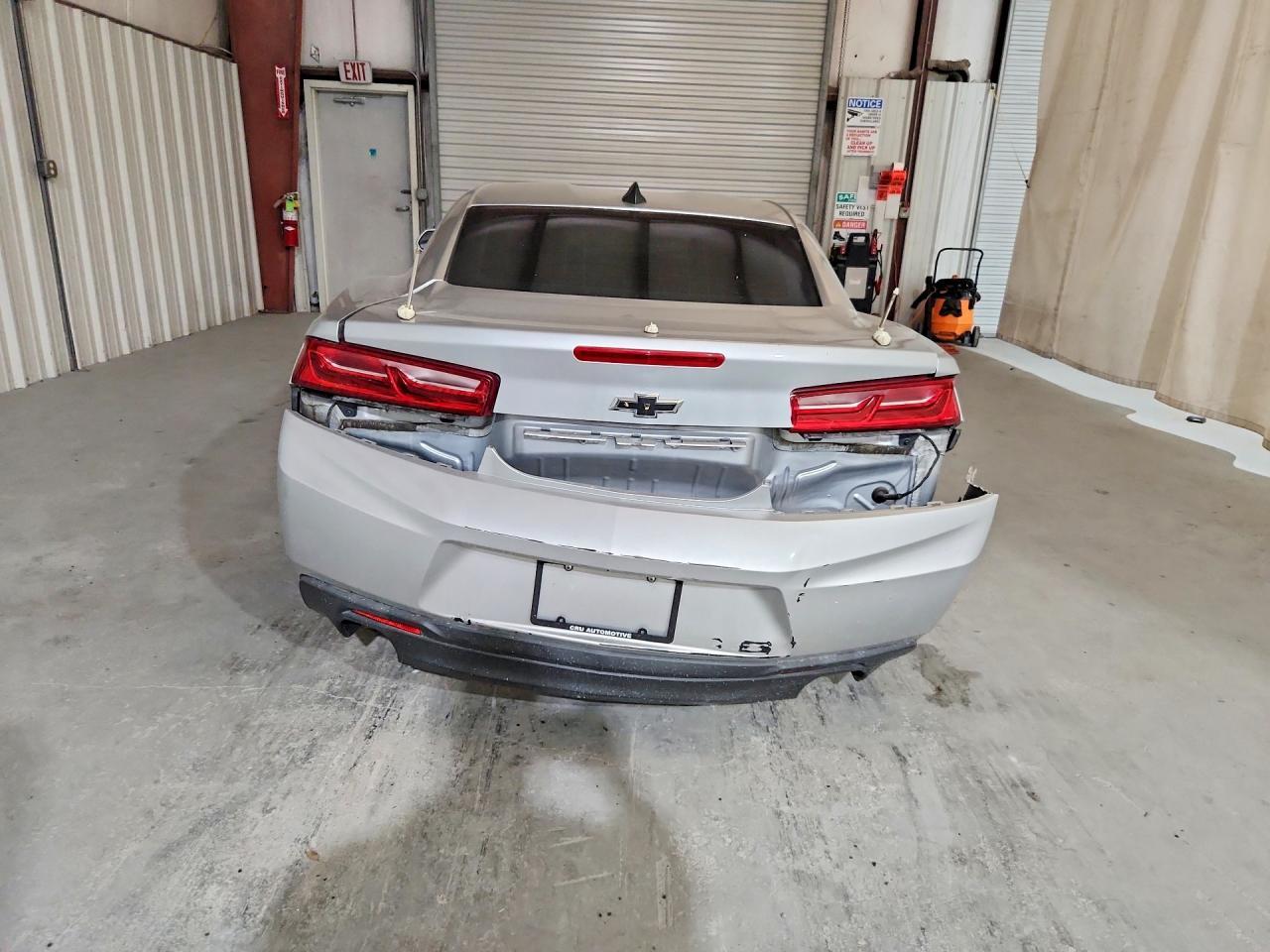 2018 Chevrolet Camaro Lt - zdjęcie 6