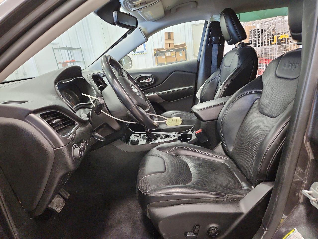 2019 Jeep Cherokee Limited - zdjęcie 7