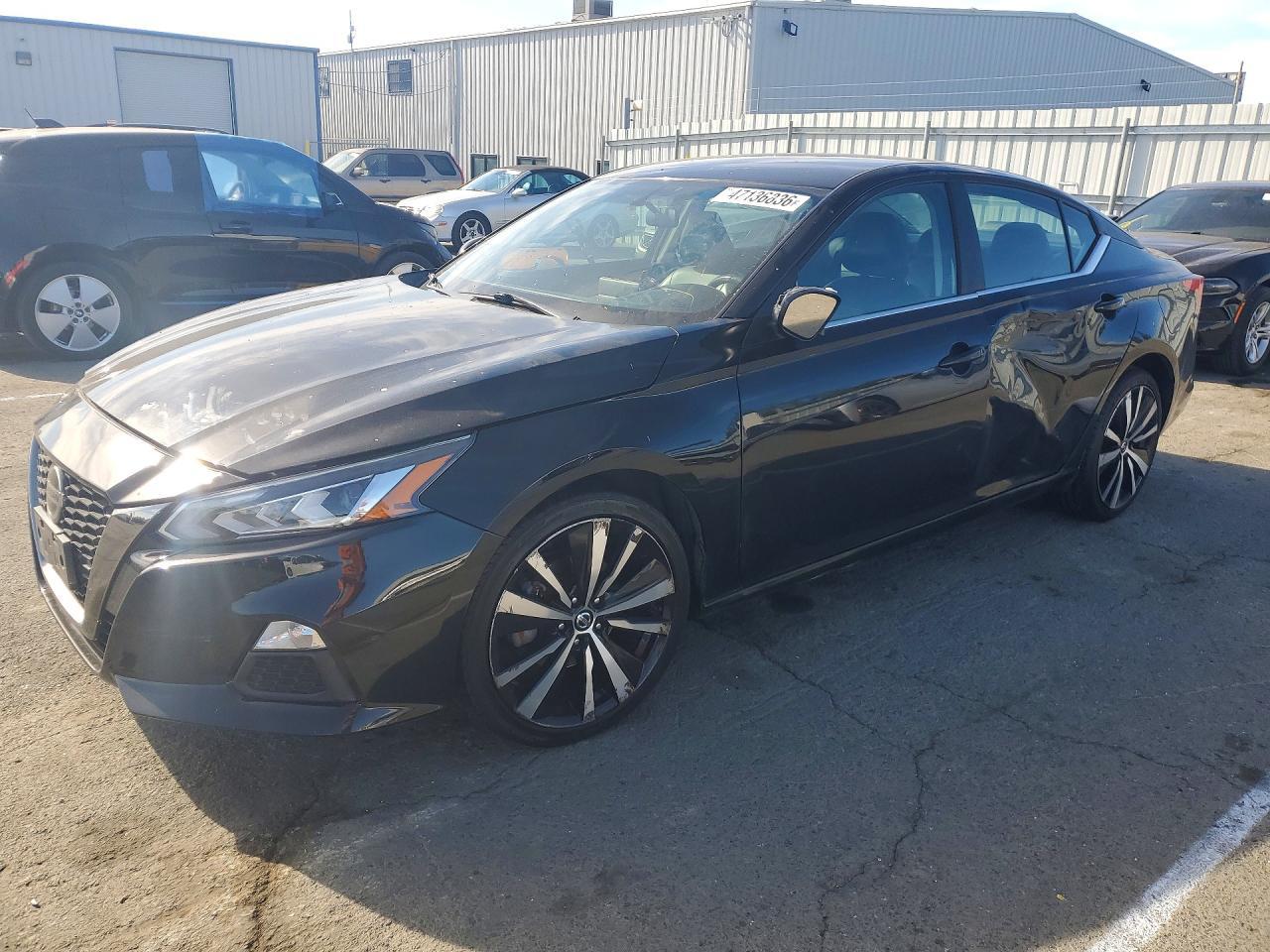 2019 Nissan Altima 2.5 Sr - zdjęcie główne