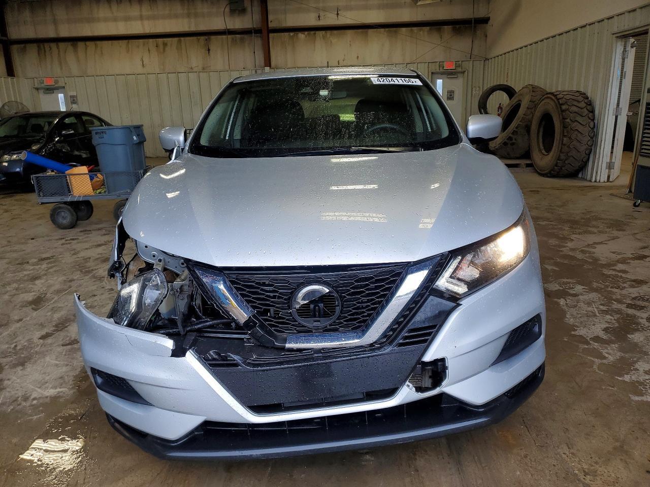 2020 Nissan Rogue Sport S - zdjęcie 5