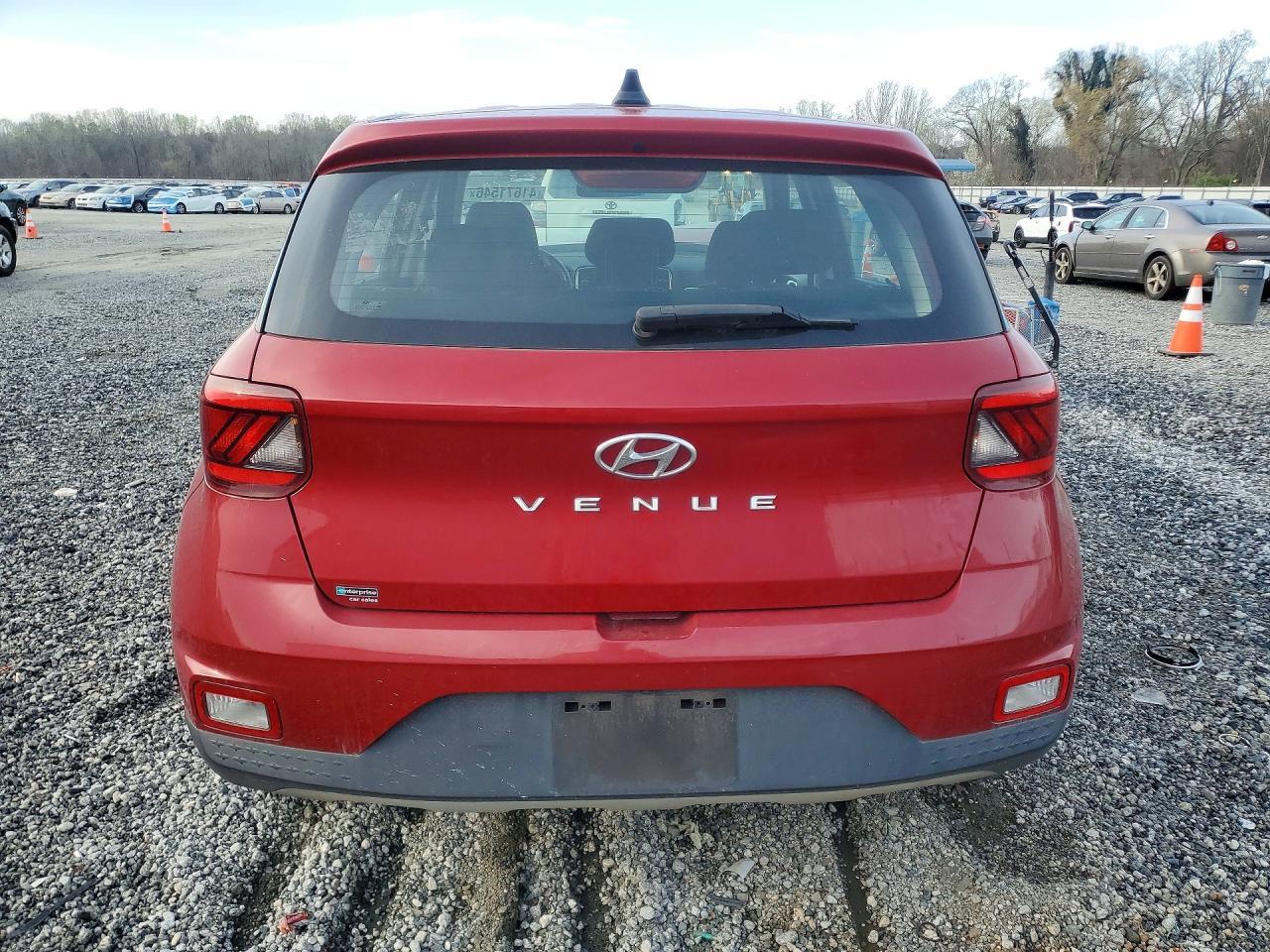 2021 Hyundai Venue Se - zdjęcie 6